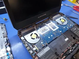 Dell Alienware po demontażu